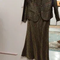 درحدنو سایز ۴۰ تا ۴۴ فقط ۳۰۰|لباس|بروجرد, |دیوار