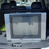 تلویزیون قدیمی درحدودنو