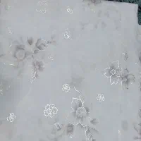 چادر نقره کوب و کمربند و تور قرمز عروس