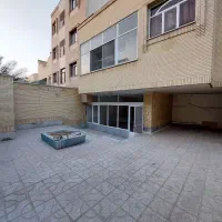 (( ۱۴۰ متر یک خواب همکف راه جدا ماشین رو خ میثم ))|اجارهٔ خانه و ویلا|اصفهان, گرکان|دیوار