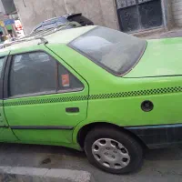 تاکسی روآ مدل ۱۳۸۸
