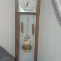 ساعت ایستاده