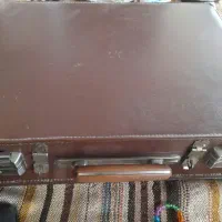 یک عددچمدان قدیمی خیلی سالم|کیف، کفش، کمربند|کرمانشاه, |دیوار