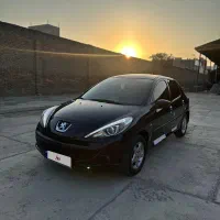 پژو ۲۰۷ پانا مدل ۱۴۰۱