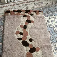 یک عدد گلیم ۳ متری یک عدد فرش پرز بلند ترکیه ای|فرش|رشت, کوی مهر|دیوار