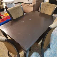 میز نهارخوری