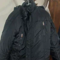 کاپشن|لباس|مبارکه, |دیوار