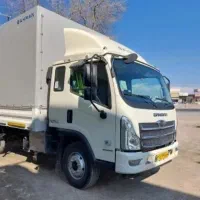 باربری .حمل نقل اثاثیه منزل .کارگر خالی