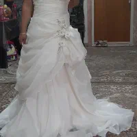 لباس عروس فروشی