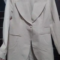 کت شلوار کرم رنگ سایز ۴۴تا۴۶