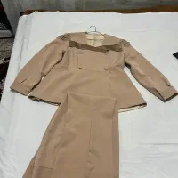 لباس مجلسی|لباس|رباط‌کریم, نصیرشهر|دیوار