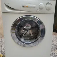 لباسشویی در حد نو ۵کیلویی