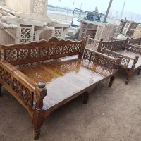 تخت سنتی چوب روسی رنگ شده براق|تخت و سرویس خواب|تهران, دولتخواه جنوبی|دیوار