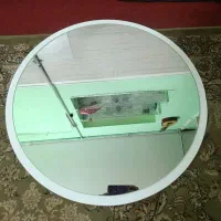 آینه کرده با قاب سفید