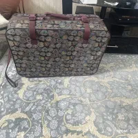 چمدان|کیف، کفش، کمربند|مشهد, پروین اعتصامی|دیوار