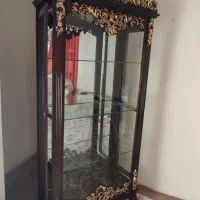 با سلام یک عدد بوفه سالم تمیز به فروش میرسد