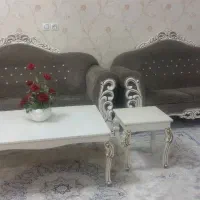 مبل سلطنتی کلاسیک ۷نفره با میز و عسلی