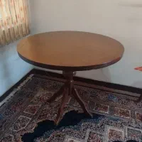 میز و صندلی چوبی با چوب گردو|میز و صندلی غذاخوری|شاهینشهر, مخابرات (شهید بهشتی)|دیوار