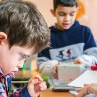 آموزش خصوصی کودکان با نیازهای ویژه(استثنایی)