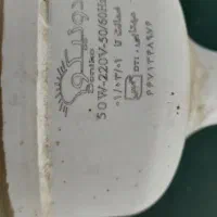 تعدادی لامپ در حد صفر|لامپ و چراغ|اسکو, |دیوار