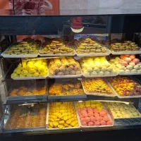 فروشنده آقا یا خانم نیازمندی