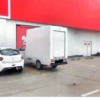 مینی کامیونت حمل بار