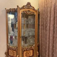 ویترین فروی فروشی