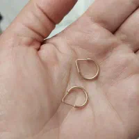 گوشواره کوچک طلا زیر گرم