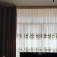 پرده توری عرض در وپنجره ۴متر میباشد