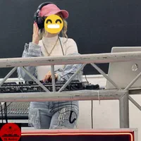 دیجی خانوم و آقا نورپردازی آتیشبازی ارکستر