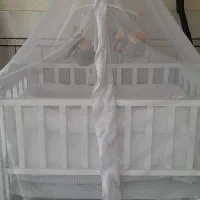 تخت نوزاد گهواره ای