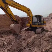 راننده بیل میکانیکی