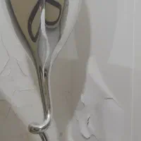 گلدان به همراه گل