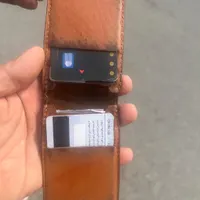 کیف عابر بانک حاوی مدارک (عکس تزیینی)کیف مشکی هست