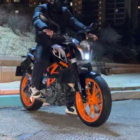 Ktm کی تی ام دوک ۲۵۰ با لوازم ۳۹۰ بنلی Ns لاکی