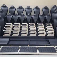 تولید وفروش ویترین ،مانکن و جعبه طلاوجواهر