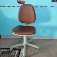 صندلی چرخدار  در حد نو