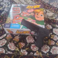 کوبیز وتفنگ