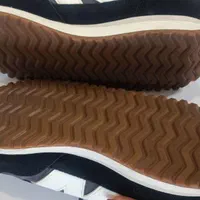 کتونی اورجینال new balance سایز ۳۸/۵|کفش و لباس بچه|تهران, جردن|دیوار