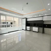 ۴۶ متر اسانسور دار