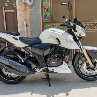 آپاچی 200
