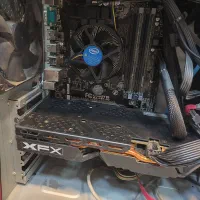 کیس کامپیوتر پر قدرت