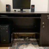 میز کامپیوتر