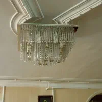 لوستر زیبا و سالم|لوستر و چراغ آویز|اصفهان, باغ زیار|دیوار