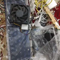 تعدادی قطعه الکترونیکی(باطری لپتاپ رم شارژر و..