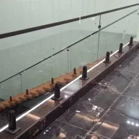 پله نرده چوبی کف کاور کامل چوب معلق باکس محور وسط