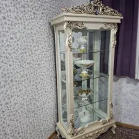 بوفه بدون خط وخش تمیز هست