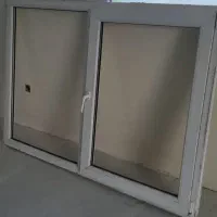 پنجره دو جداره در حد نو و کانال کولر