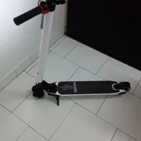 اسکوتر برقی نو با کارتن و شارژر محکم و قوی|دوچرخه، اسکیت، اسکوتر|تهران, سلیمانی|دیوار