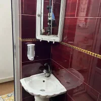 روشویی همراه با آیینه